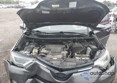 2017 Toyota Rav4 Xle z USA, uszkodzony, nr VIN 2T3RFREV9HW635885